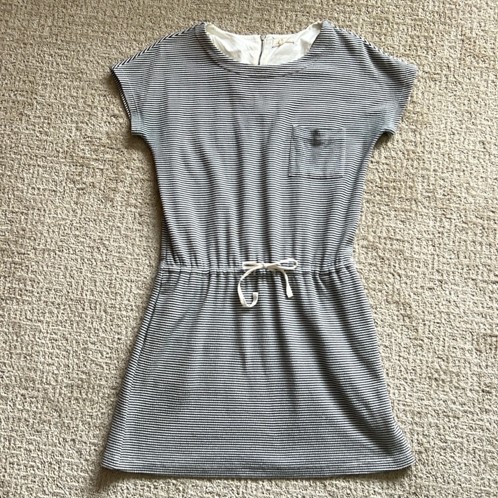 Lou and Grey Day Dress Small